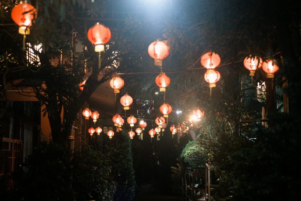 best outdoor solar garden lights