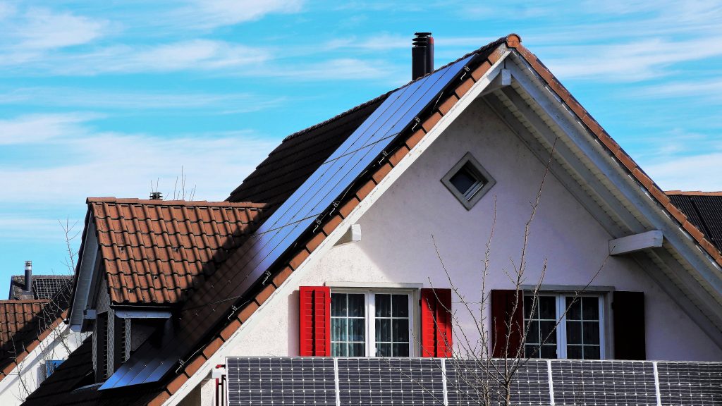 Solar Roof Shingles